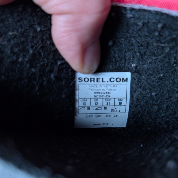 Sorel Pink and Purple Winter Boots - Picture 5 of 6